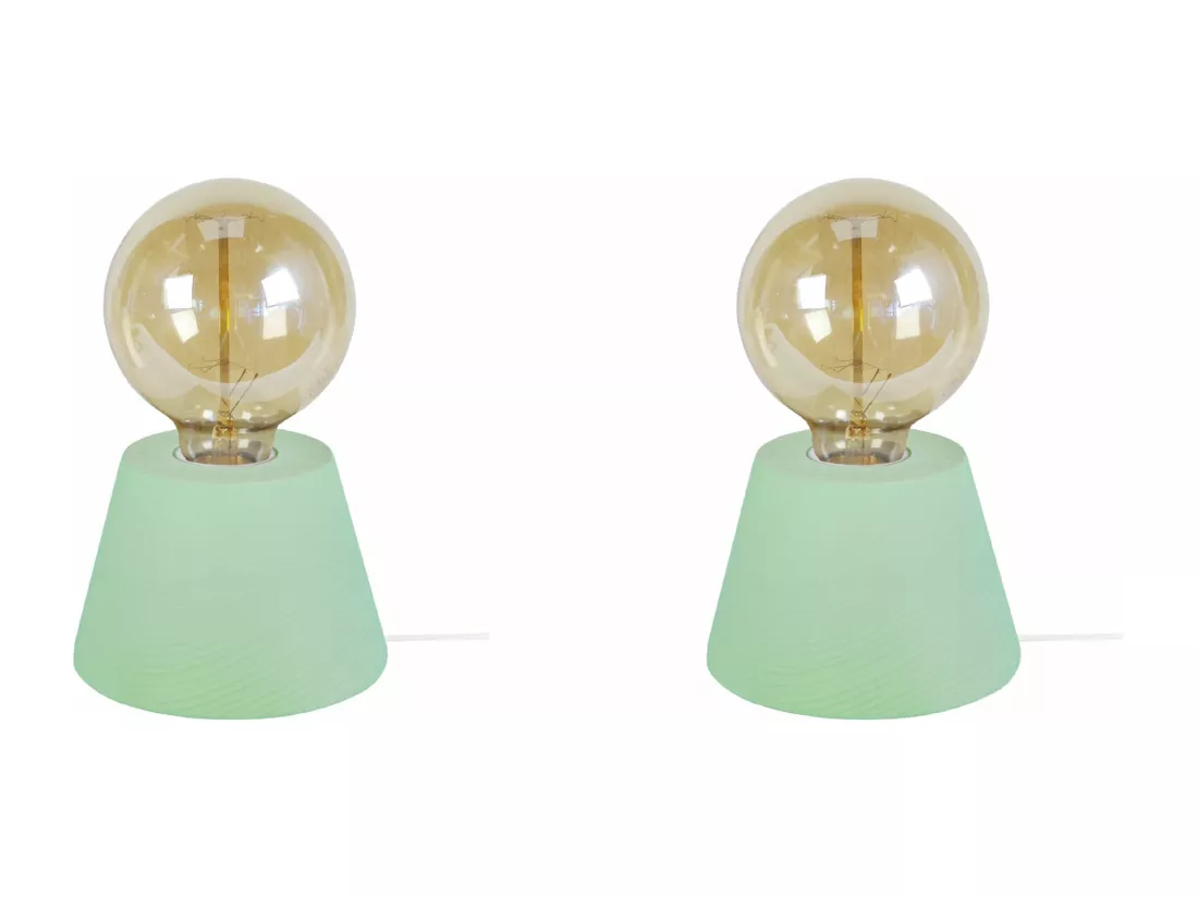 Pair de Lampes de chevet conique bois vert 18,5 cm.