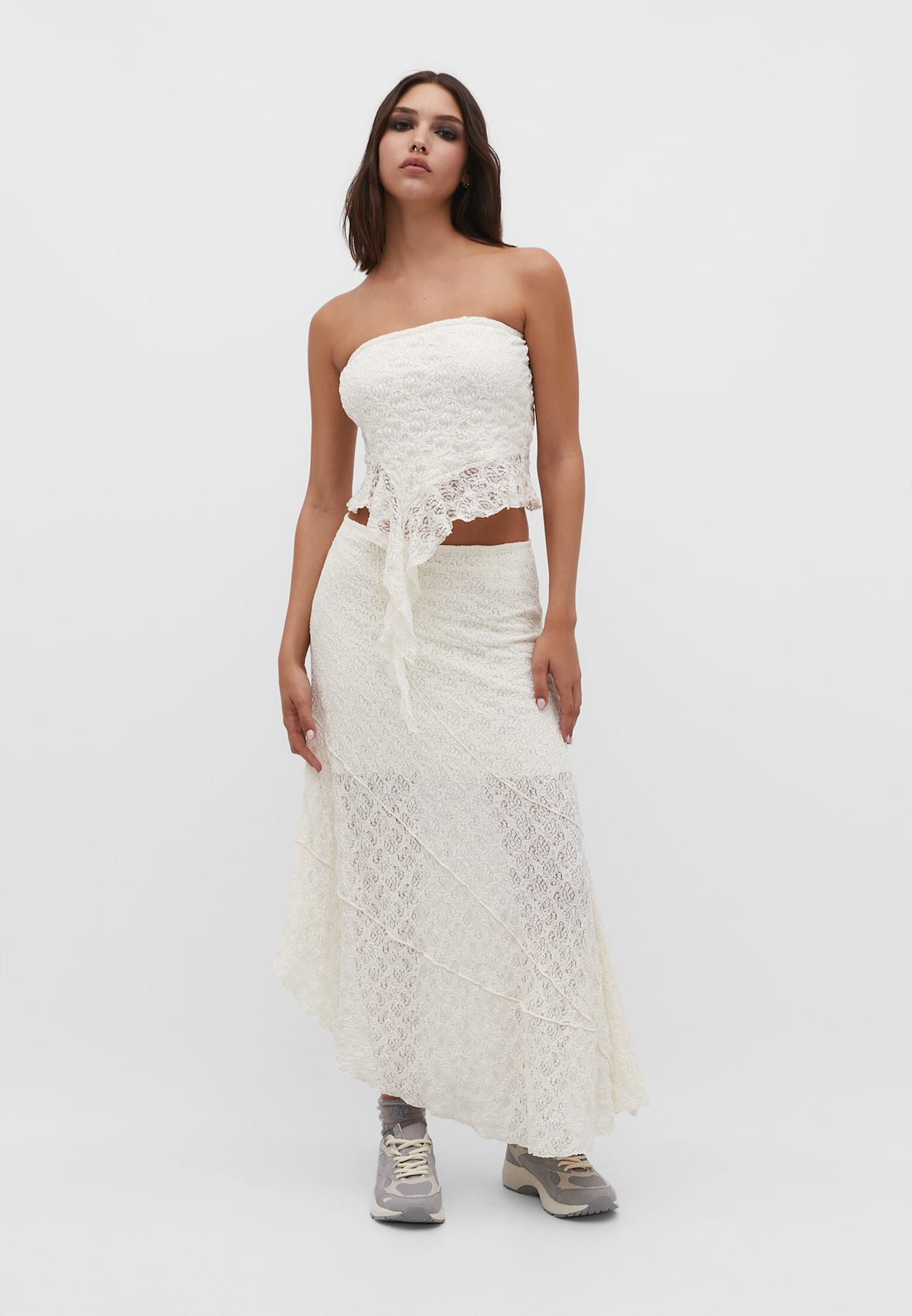 Top bandeau de renda com babados