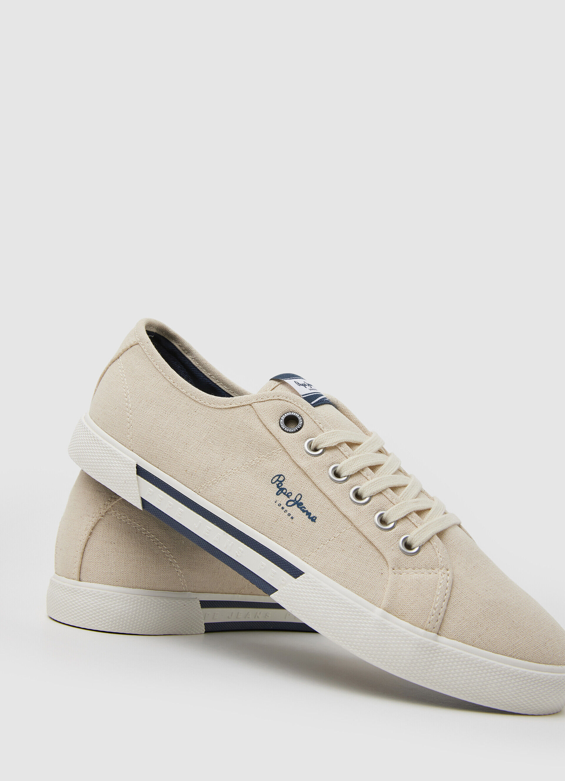 Tênis Brady Basic - bege e branco