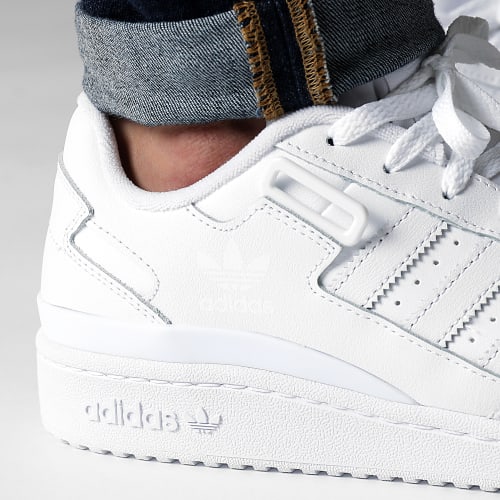 Baskets Forum Low FY7755 Footwear White