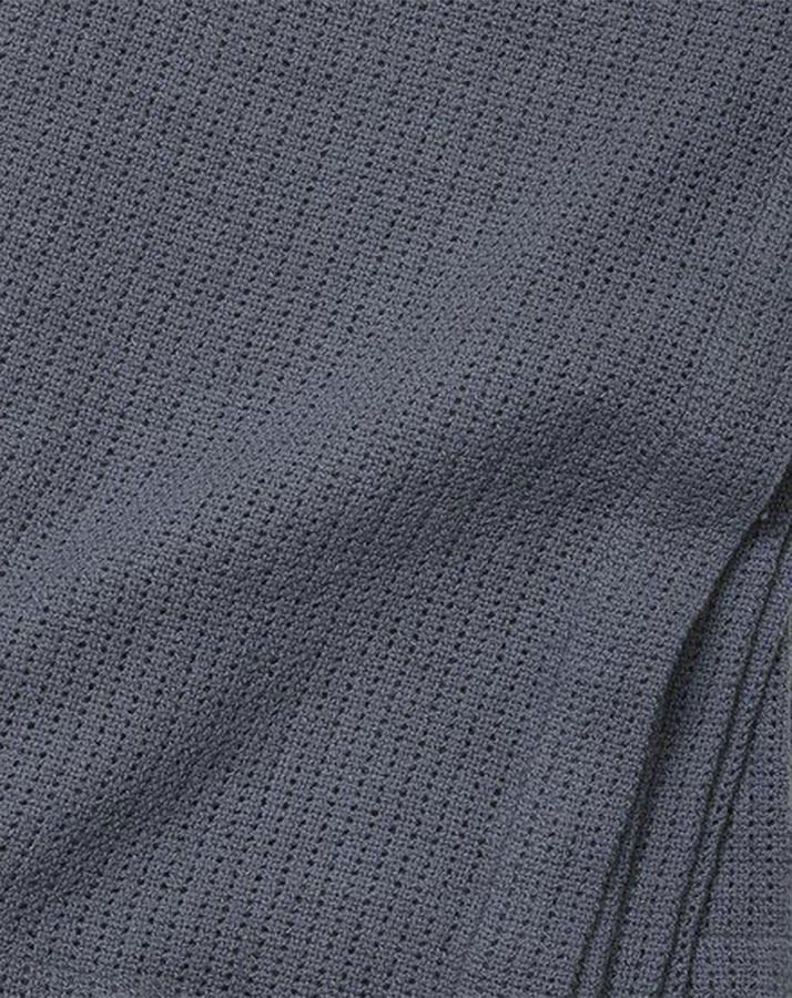Strickdecke CELLULAR UNI (70x100) in tender blue