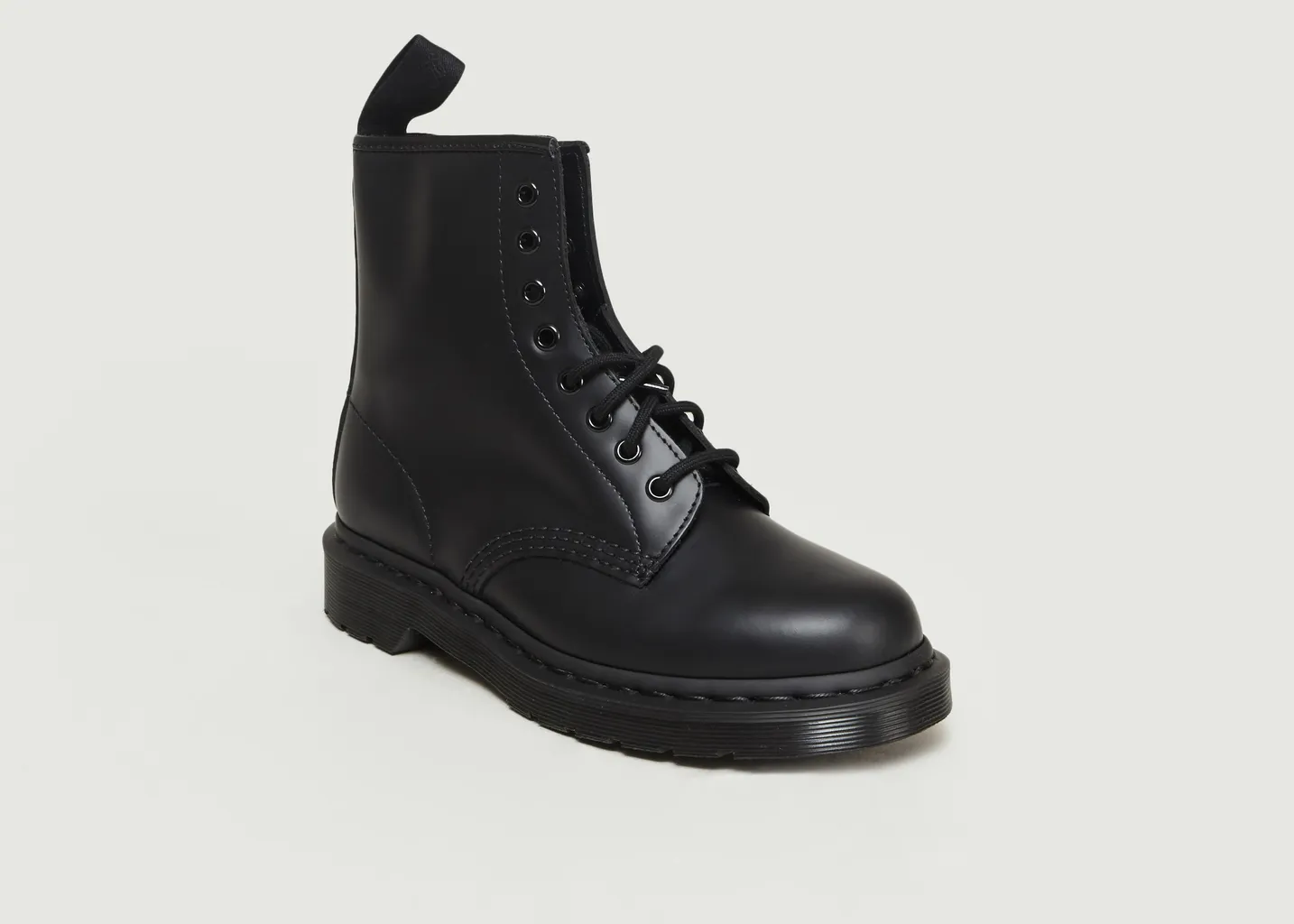 Boots 1460 Mono Dr. Martens