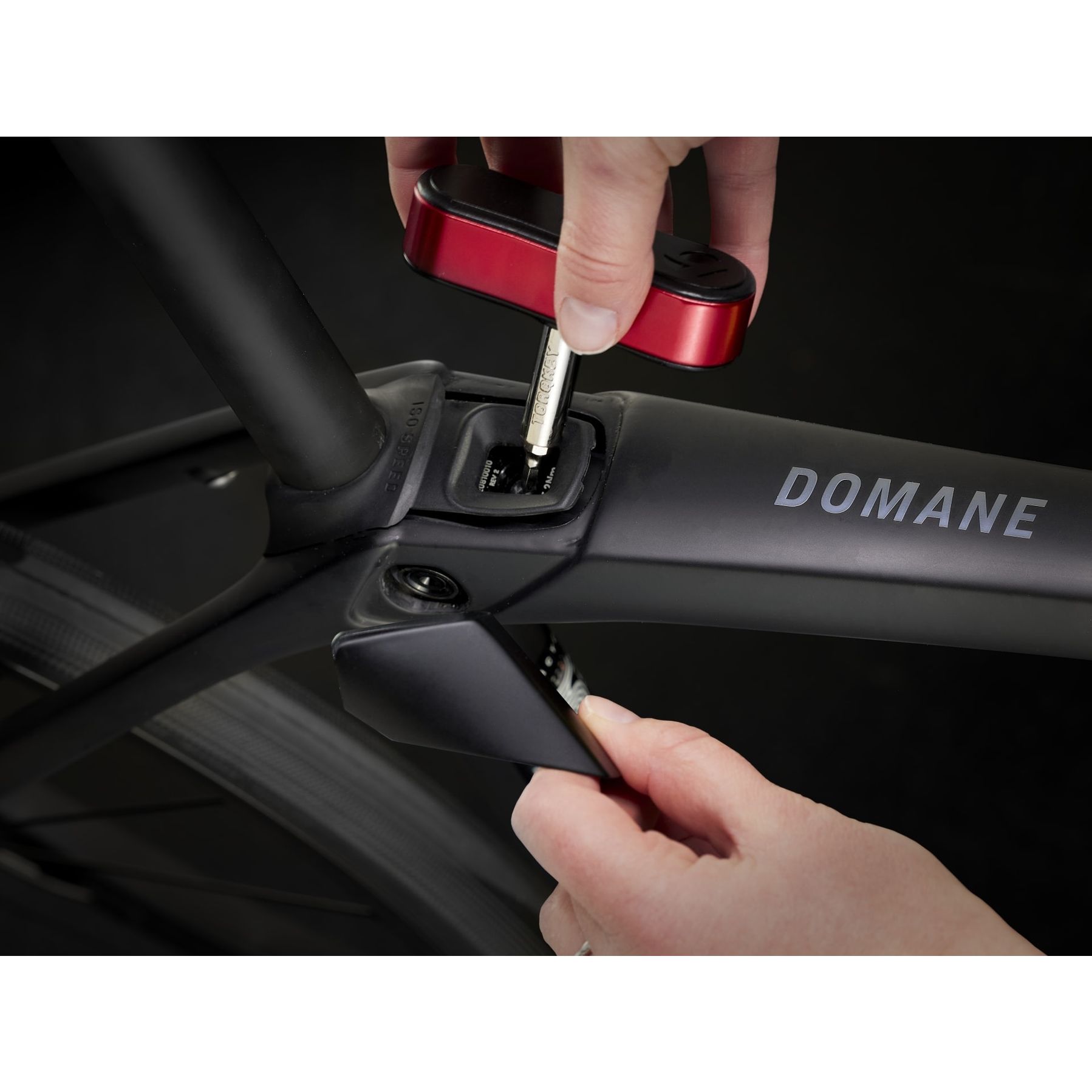 Trek Domane SL 5 Gen 4 2025