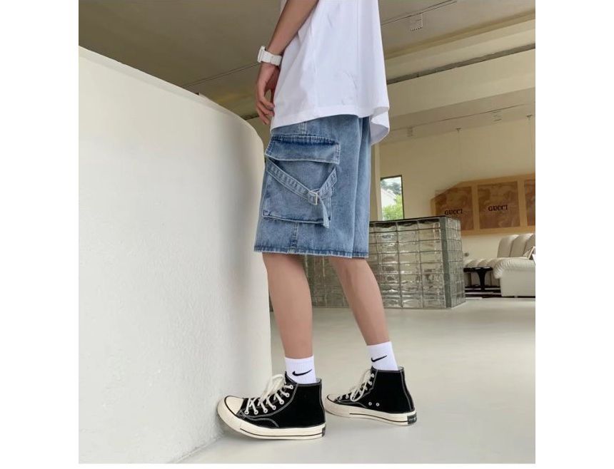 DuckleBeam - Mid Rise Washed Denim Cargo Shorts