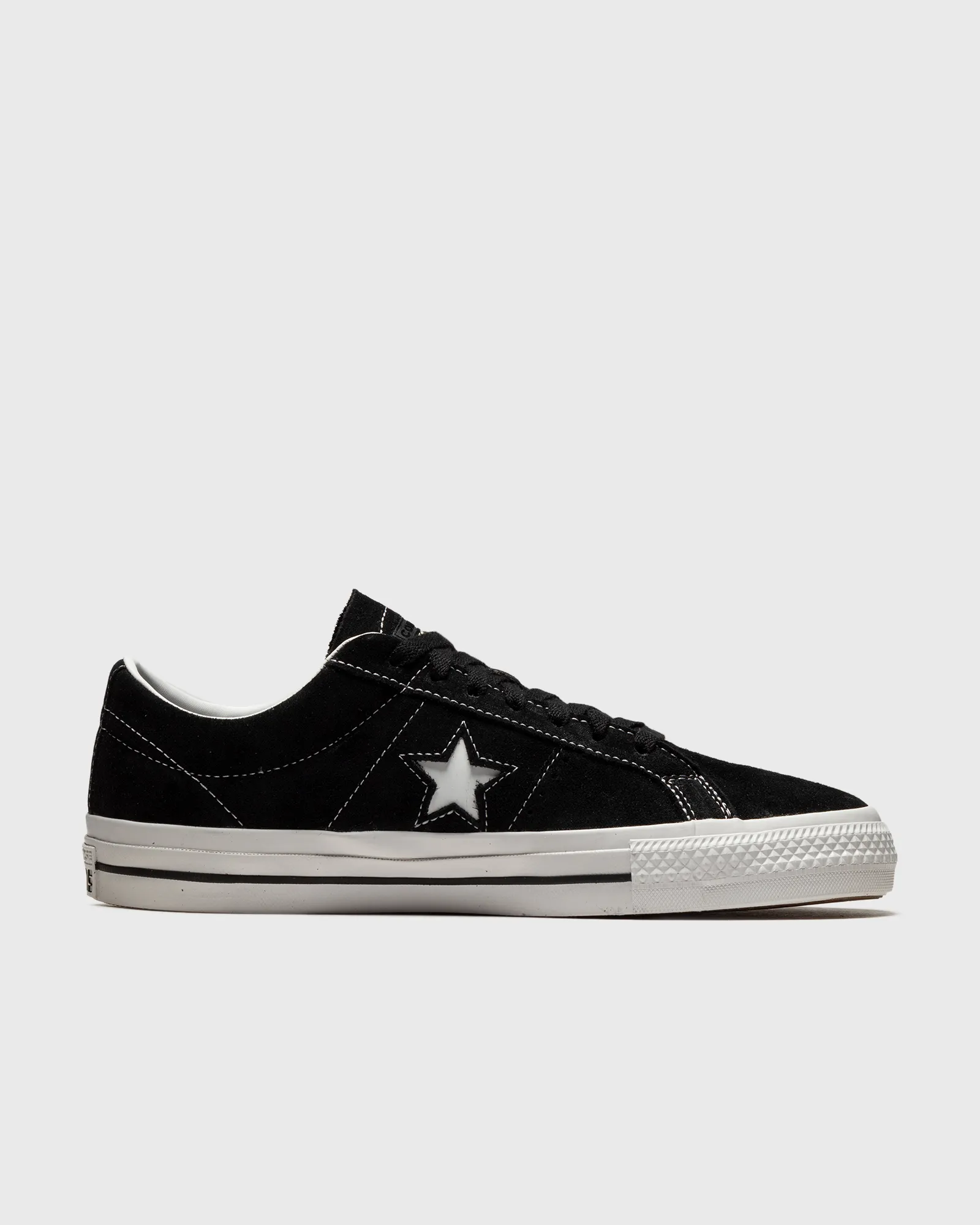 Converse One Star Pro