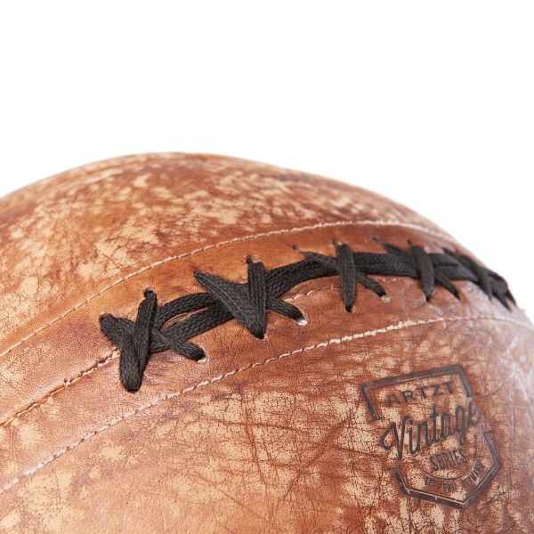 ARTZT Vintage Series Wall Ball 10 kg