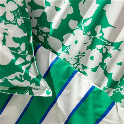 Linge de lit fleurs et rayures