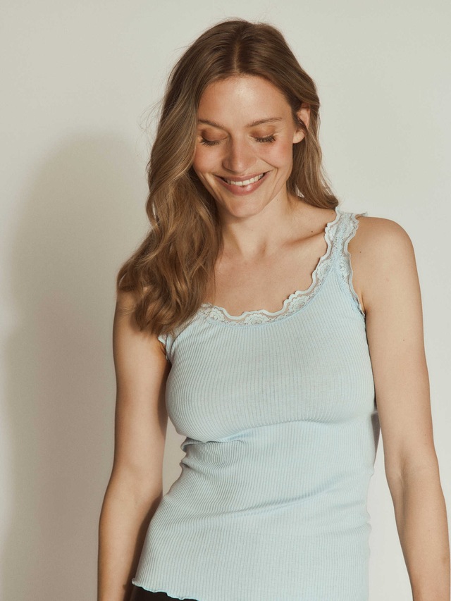 rosemunde Spitzentop »Babette Silk Top« Vintage-Spitzenbesatz, mit Rundhalsausschnitt, hoher Seidenanteil