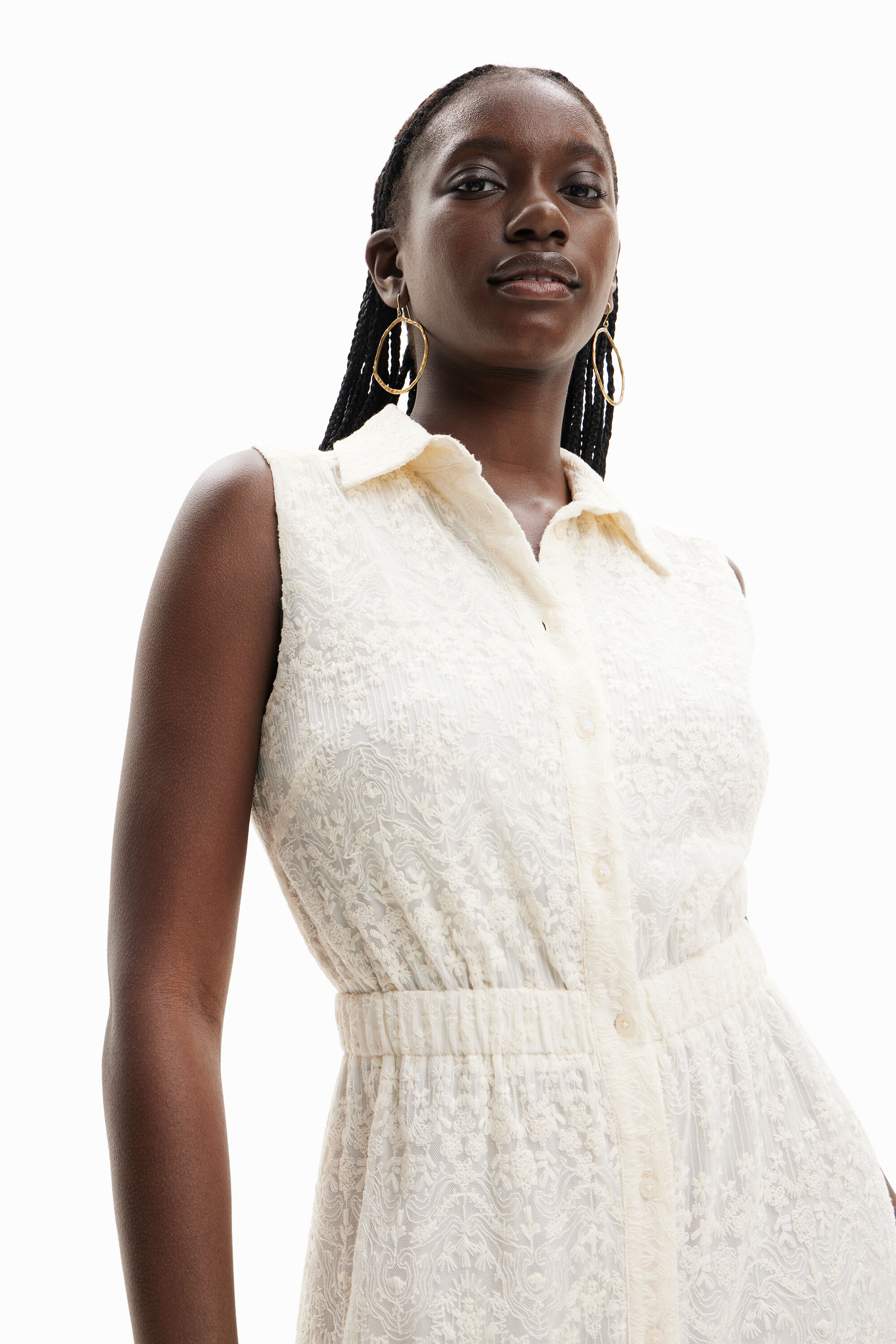 Robe chemise longue broderies