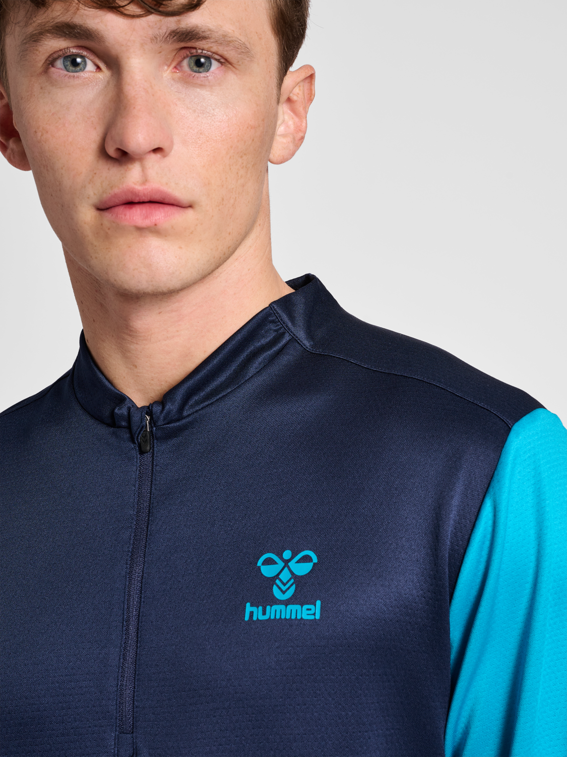 hmlONGRID 1/2 ZIP POLY SWEAT