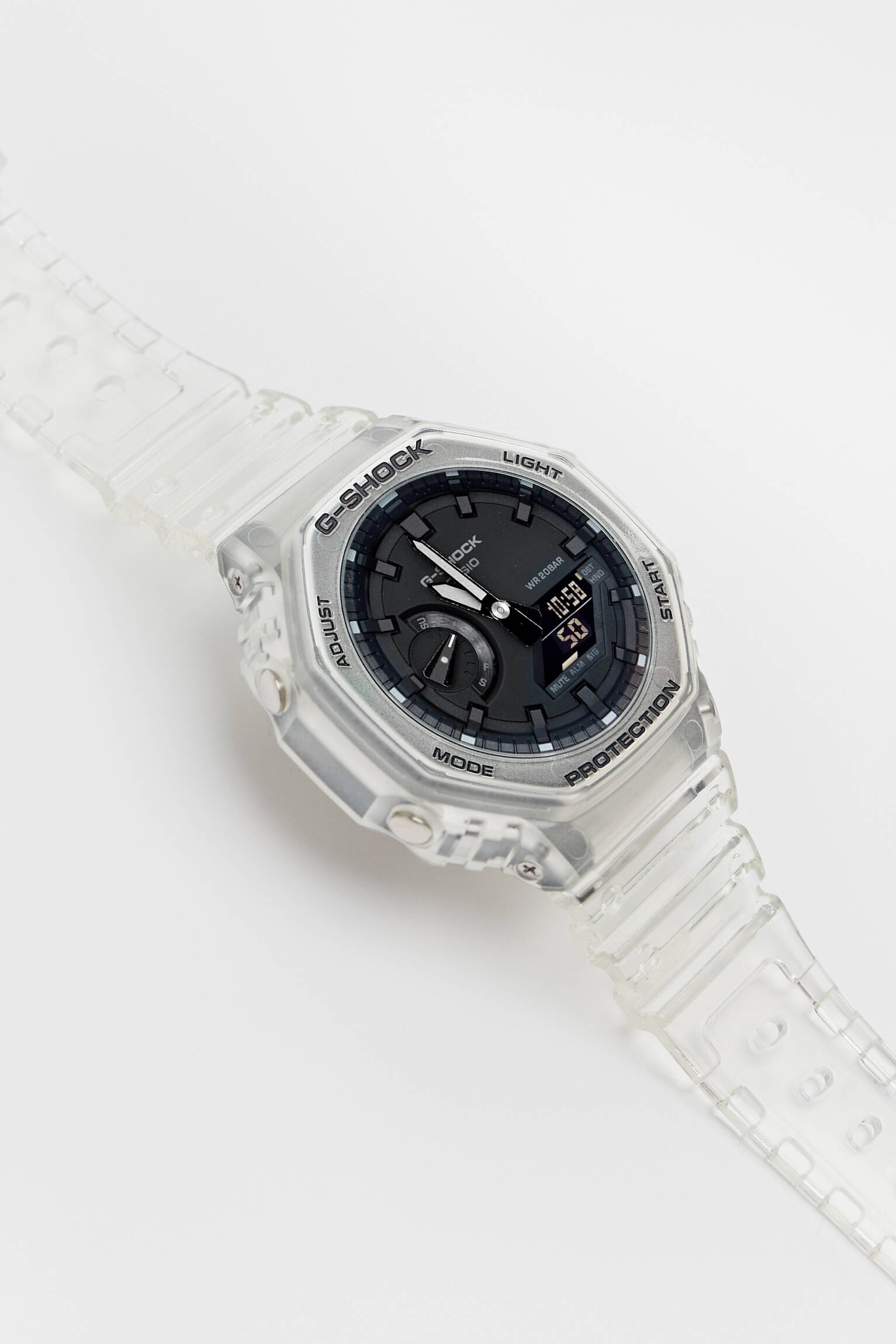 Relógio CASIO G-SHOCK GA-2100SKE-7AER - Transparente