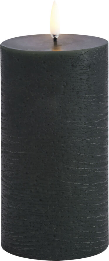Uyuni LED pillar candle, Pine green, Rustic, 7,8 x 15,2 cm 4/24 Pine green