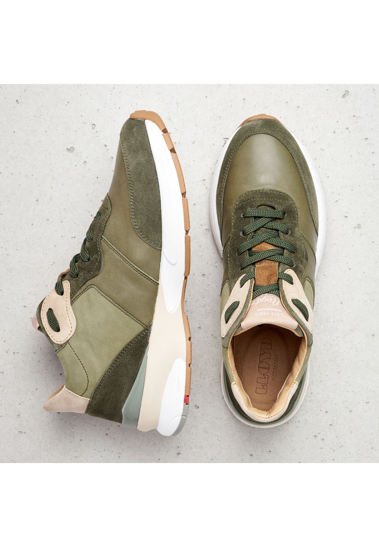 SNEAKER Grün