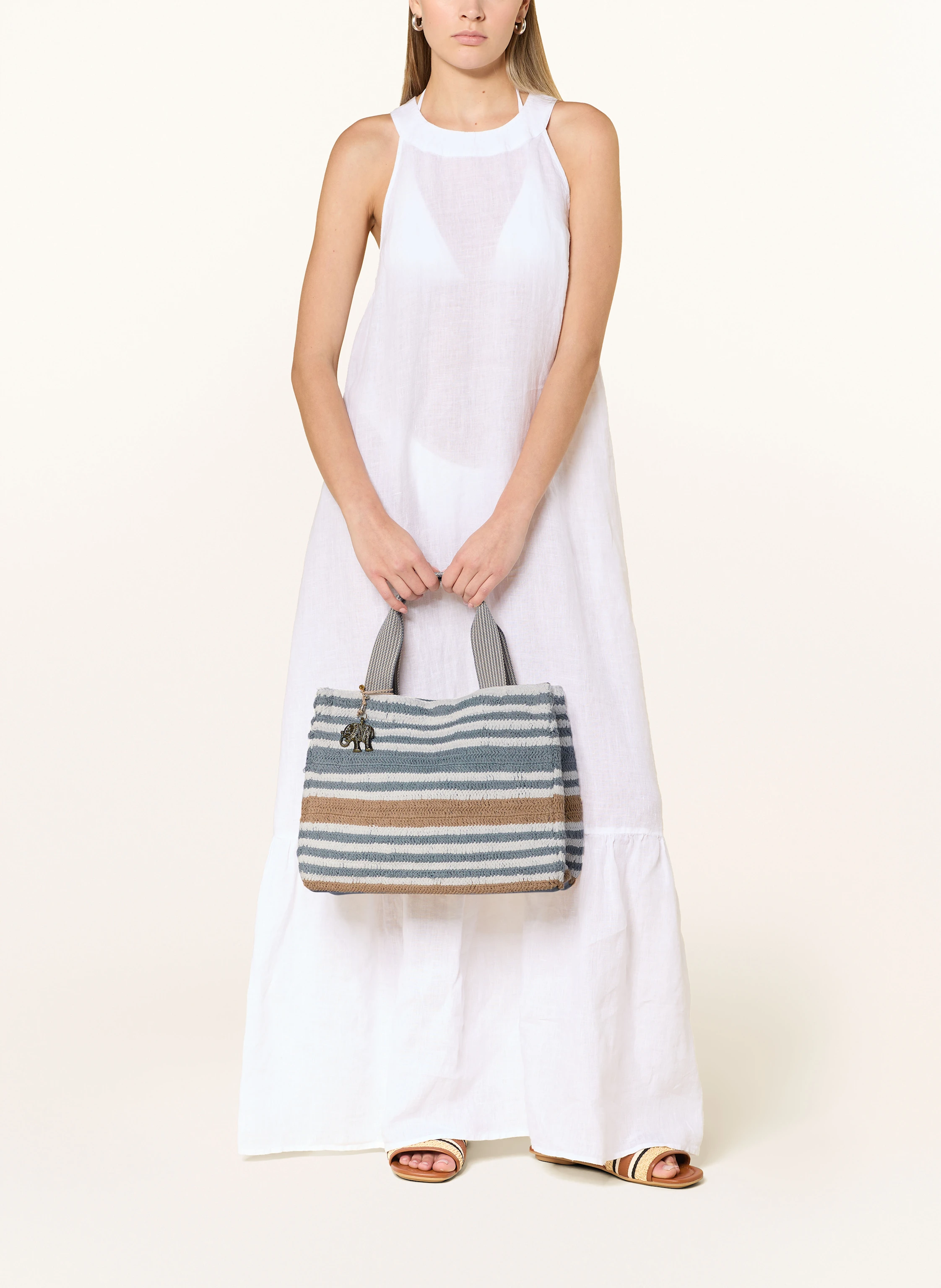 ANOKHI Shopper