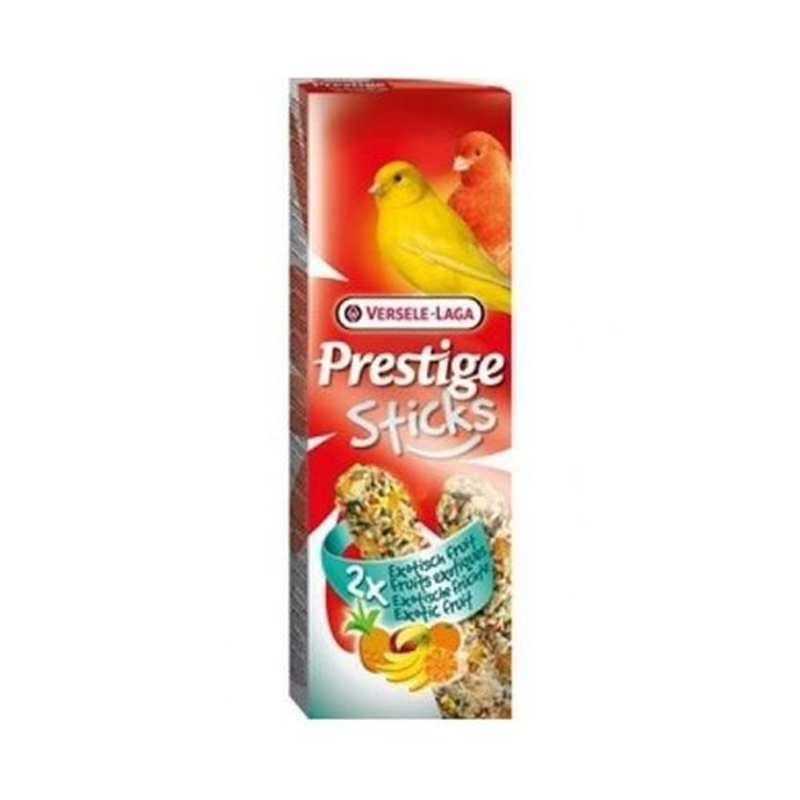 Palitos de comida para pássaros com frutas