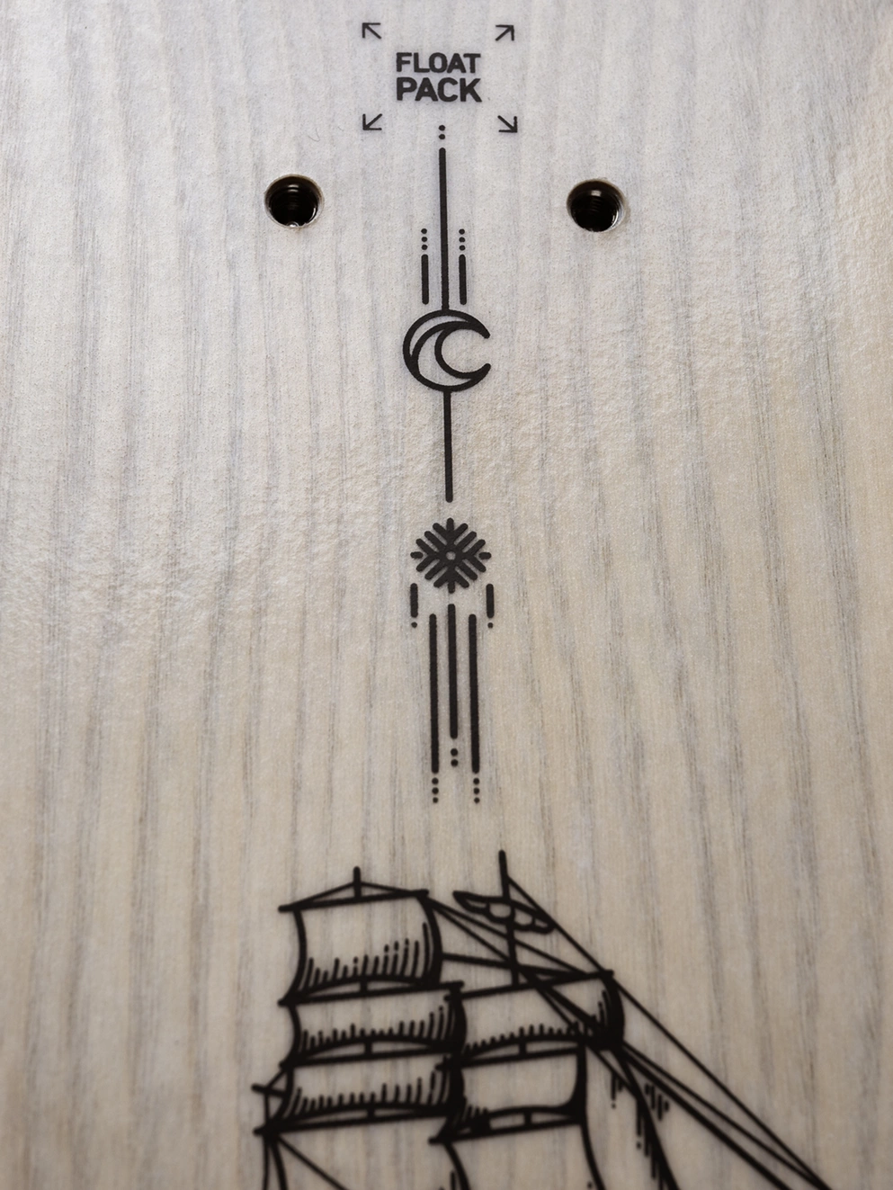 Jones Snowboards Flagship 2025 Snowboard wood veneer