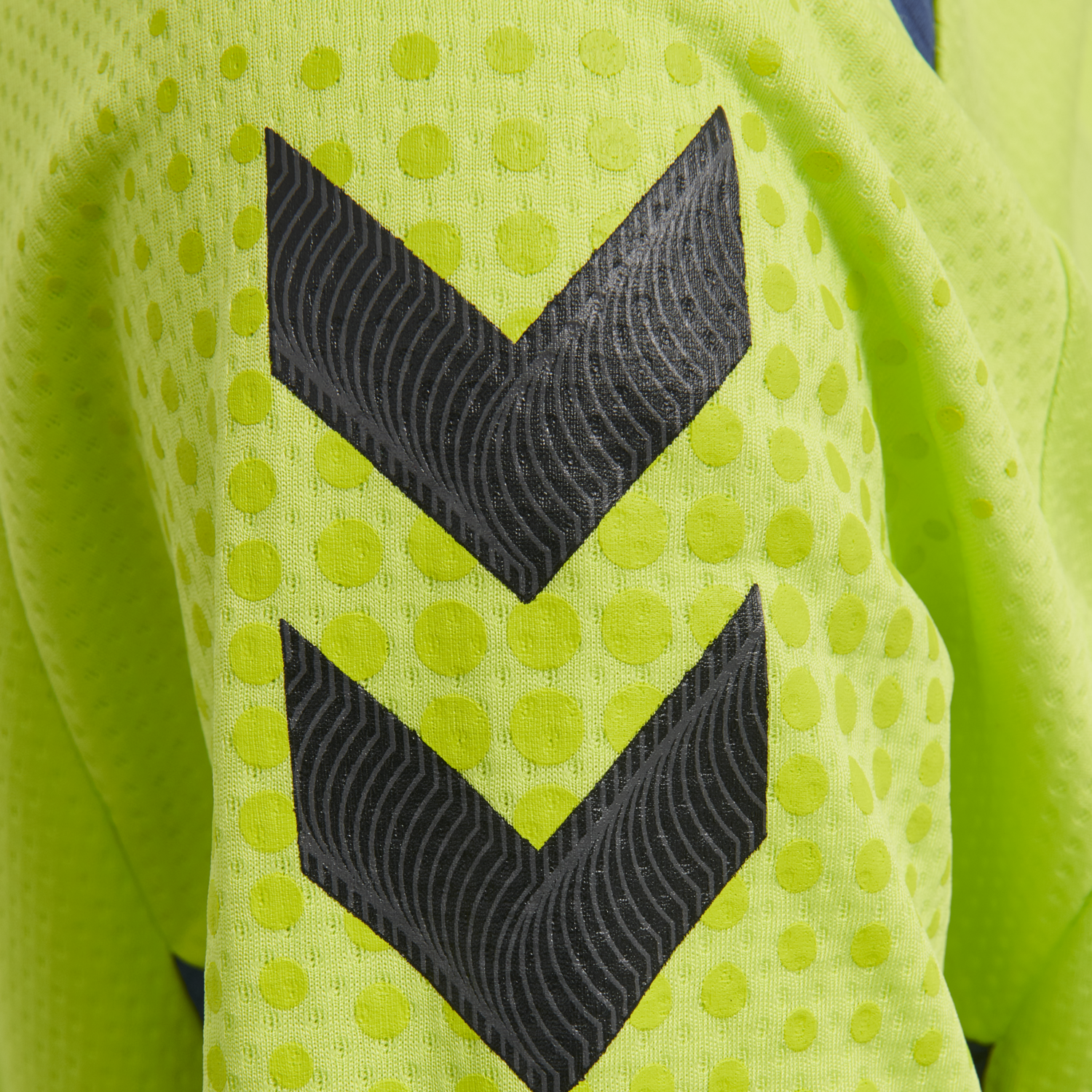 hmlLEAD WOMENS S/S POLY JERSEY