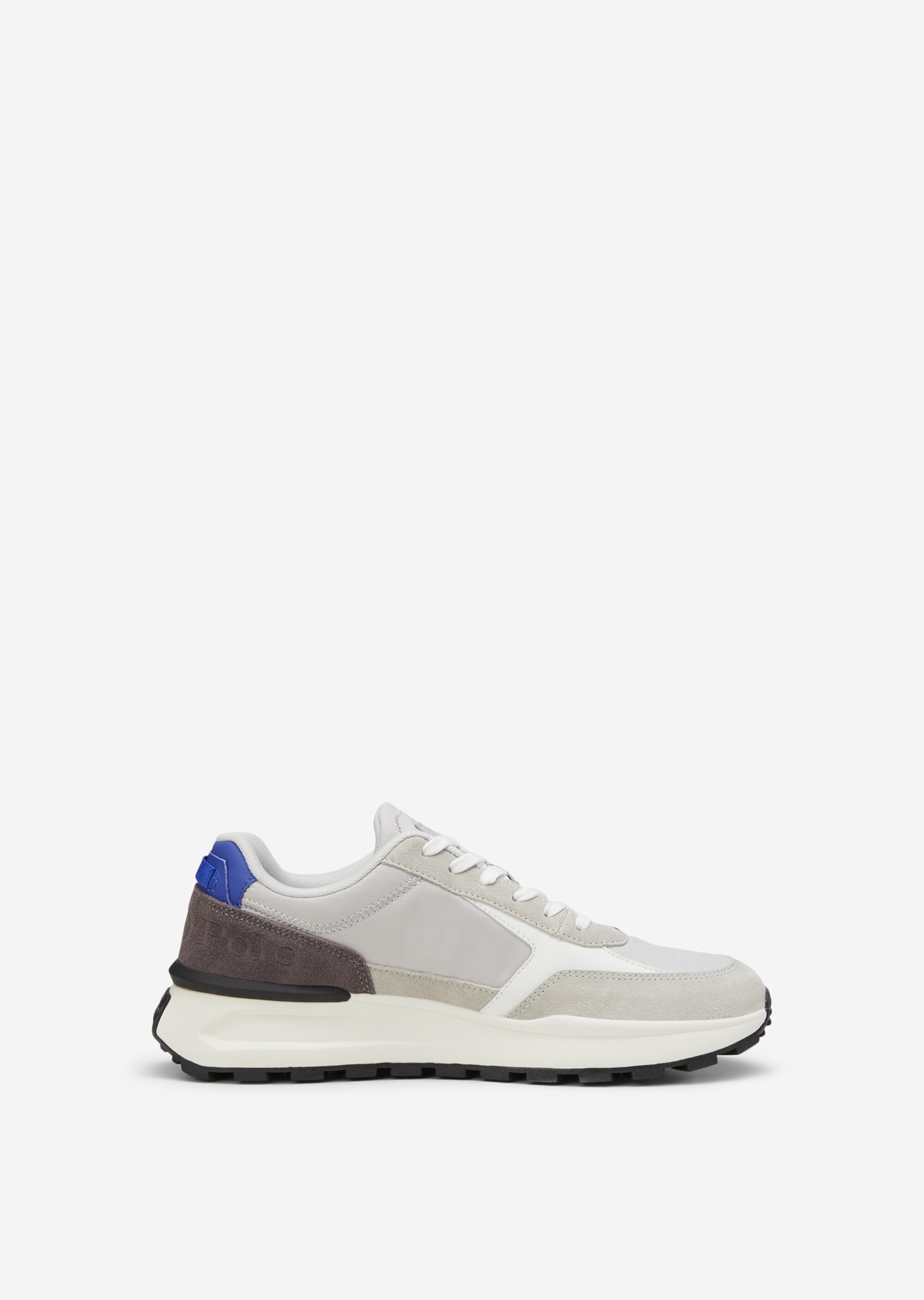 Sneaker mit leichter EVA-Laufsohle