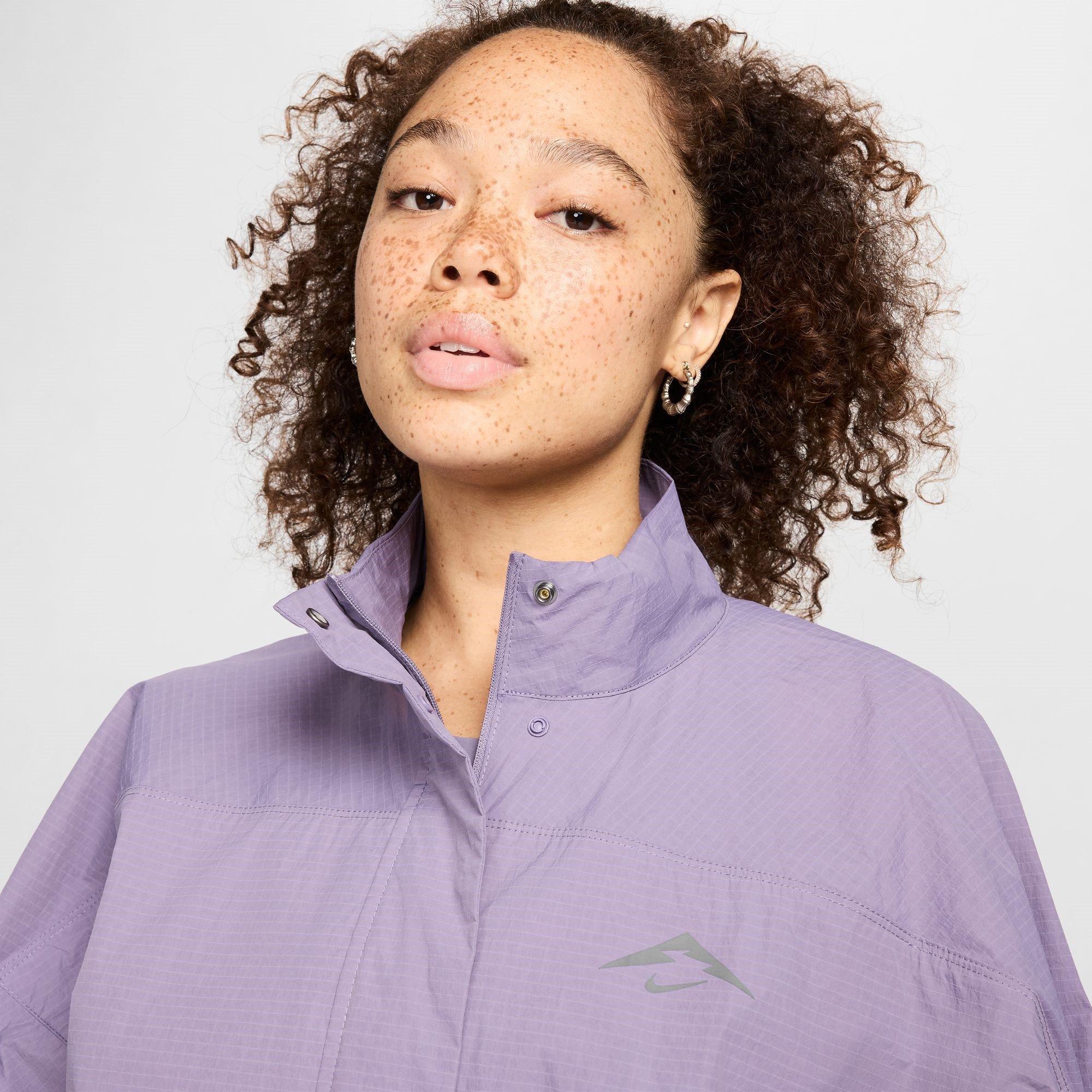 Nike Trail Repel Womens Oversized UV Running Jacket