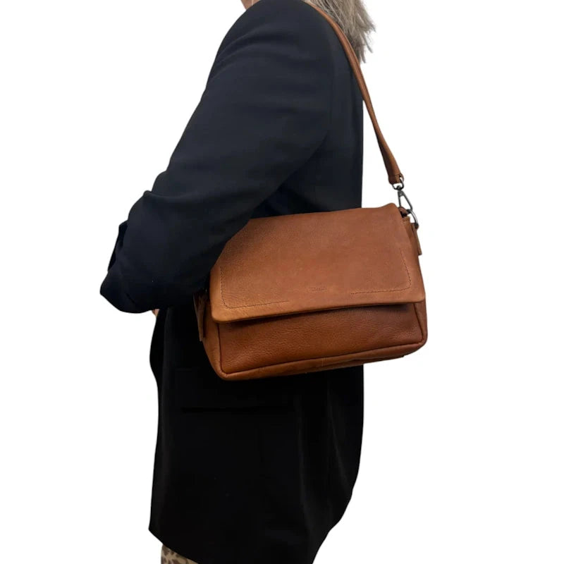 DSTRCT Preston Park Flap Bag Cognac