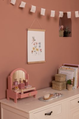 Vanity Table