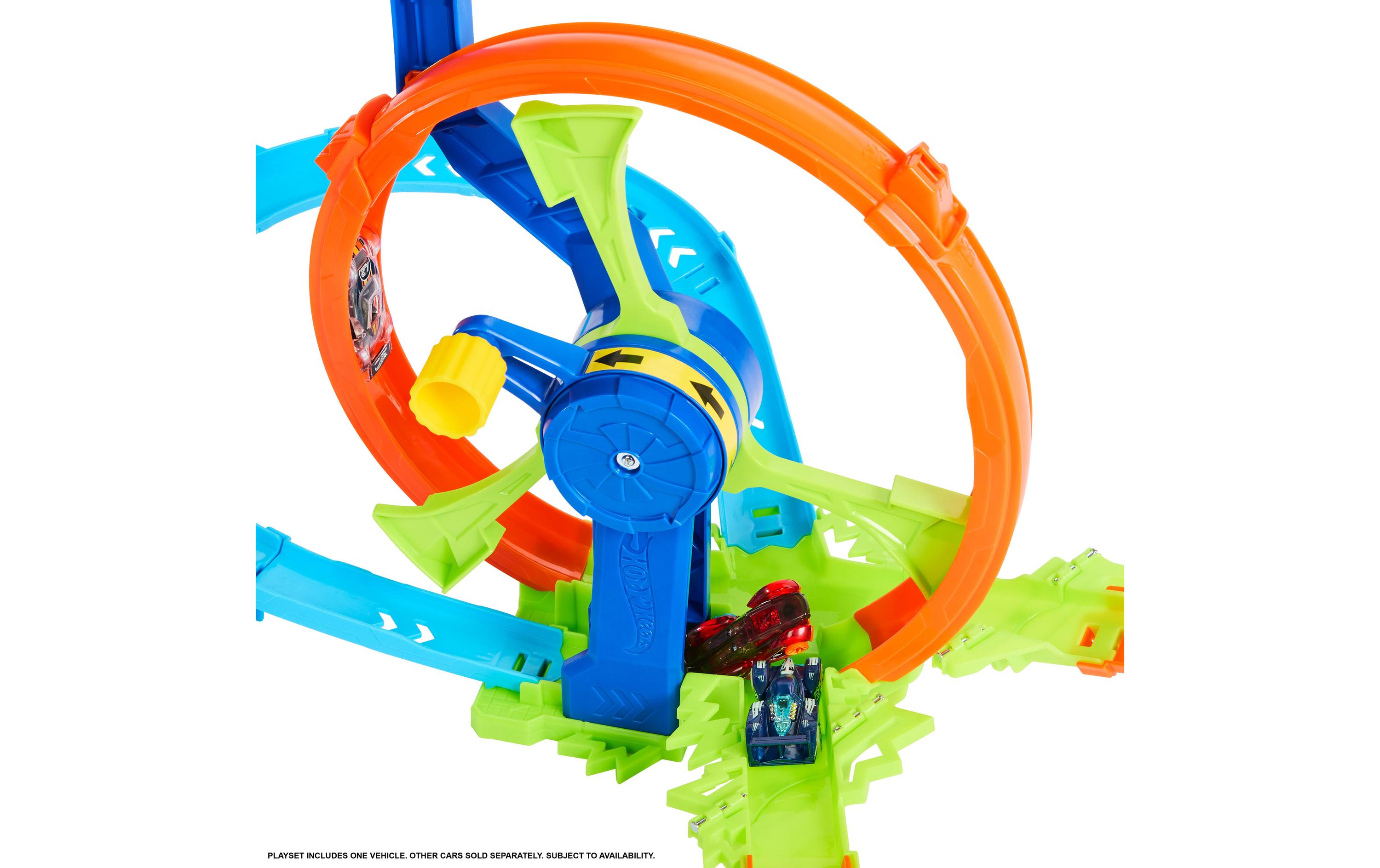 Hot Wheels Action Loop & CrashSpielzeugfahrzeug