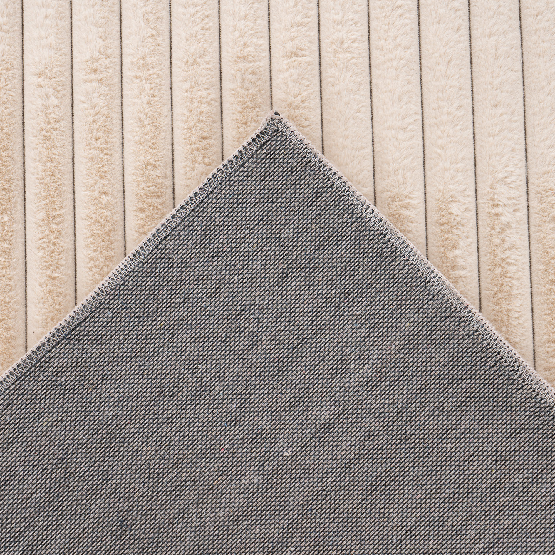 Kunstfellteppich - beige - 80x150 cm - Grobcordoptik