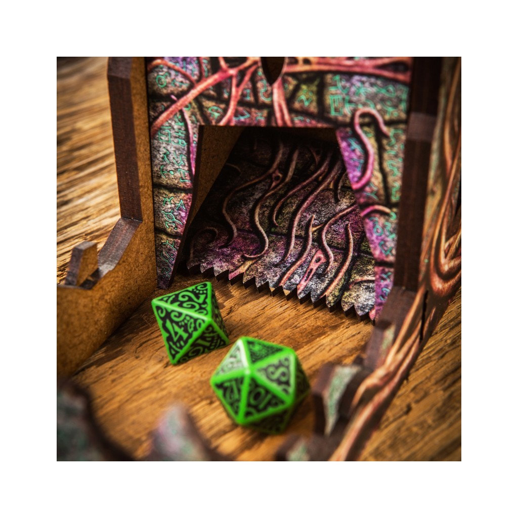 Call of Cthulhu Color dice tower