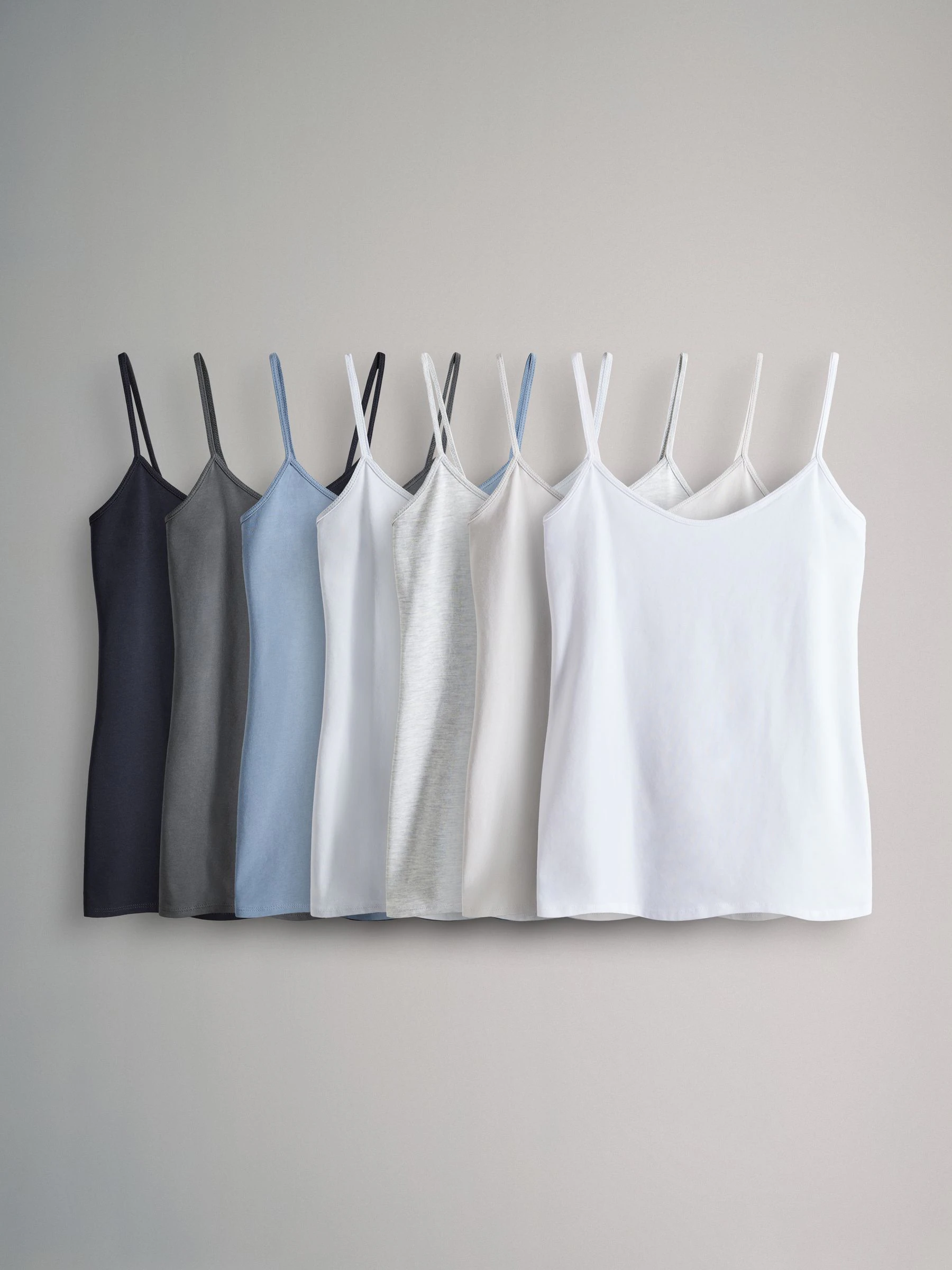 Zwart/grijs/middenblauw/blauw/grijs gemêleerd/lichtgrijs/wit - The Set 7 pakken dunne bandvest Tops