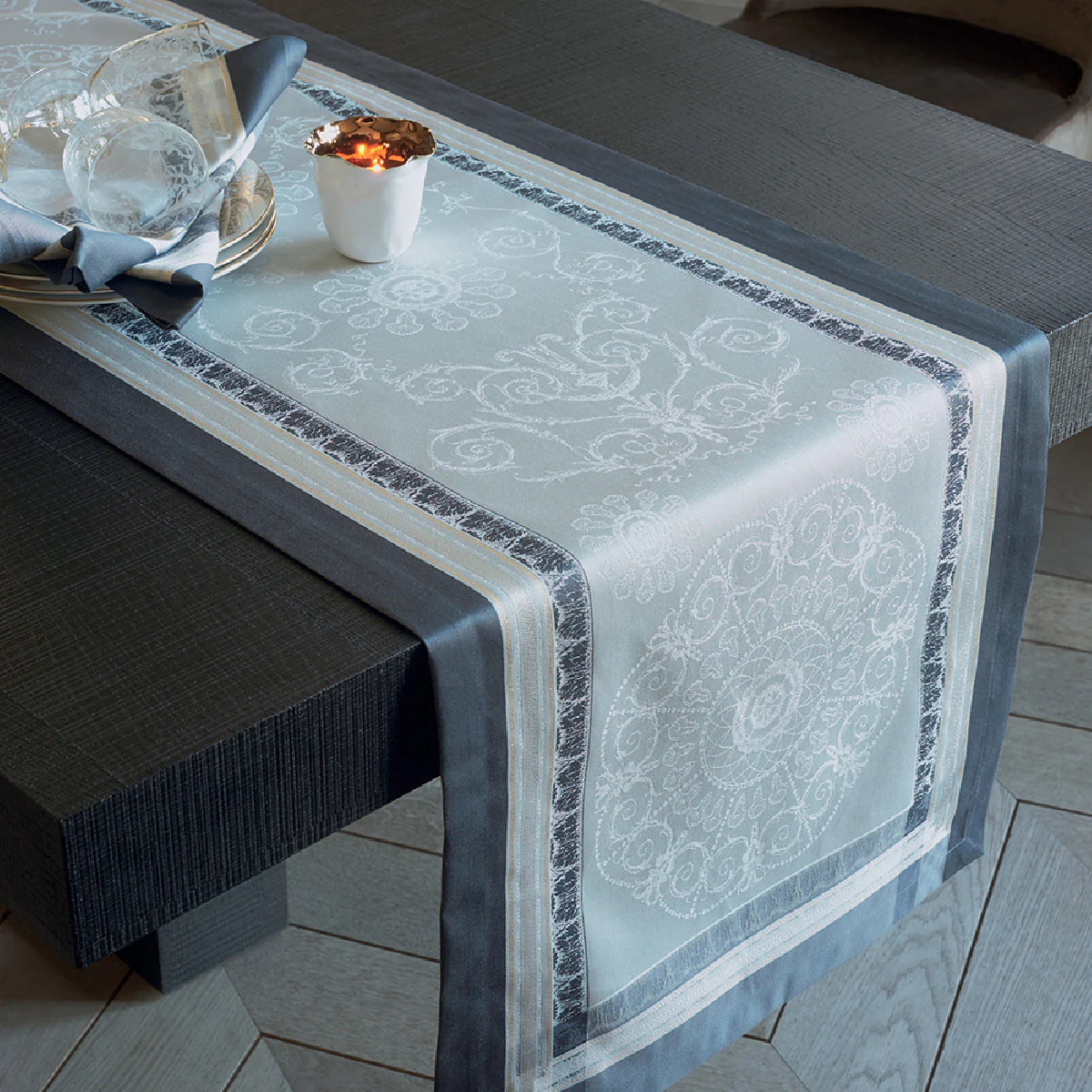 Chemin de table antitache déperlant coton & autres fibres anthracite 5