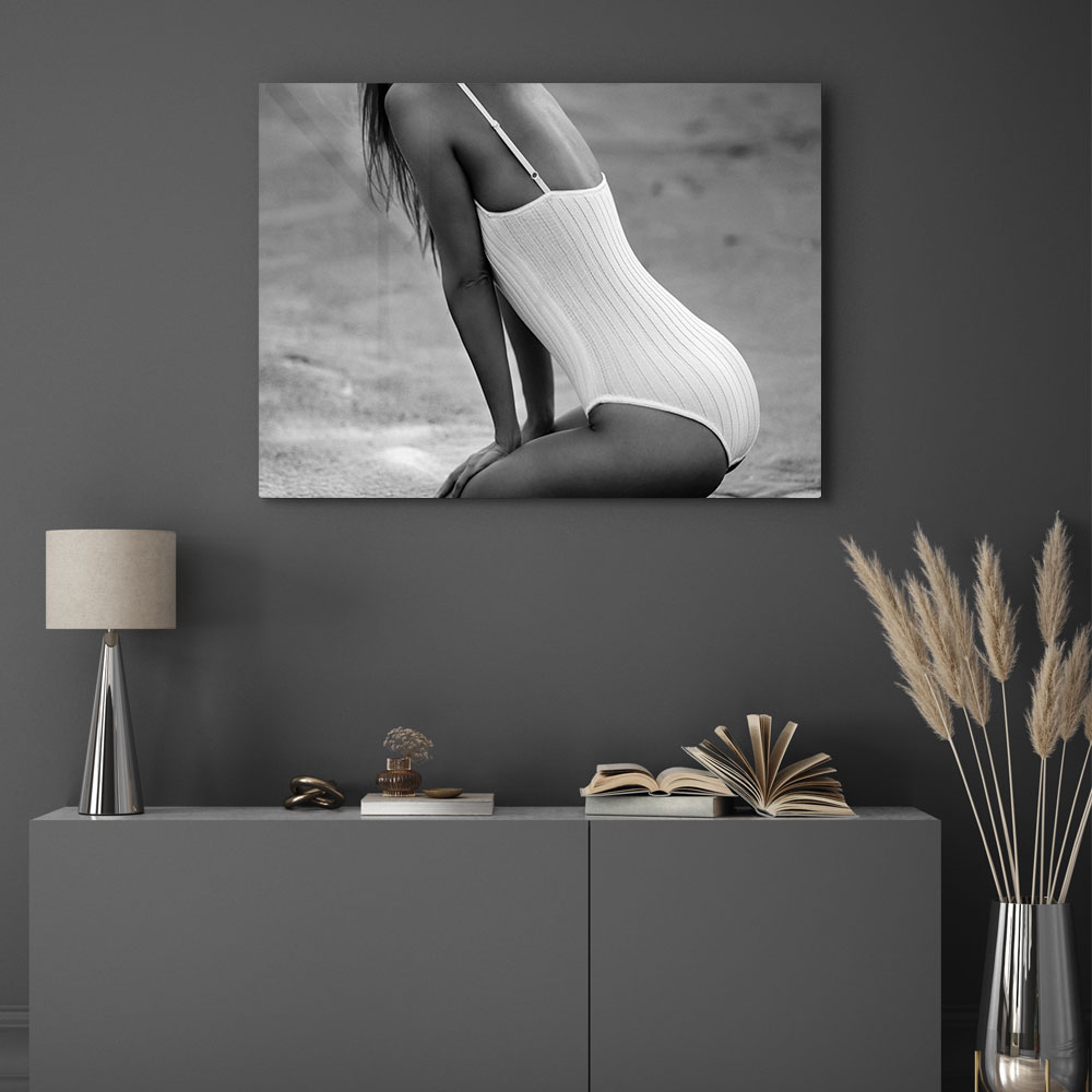Walljar acrylglas schilderij - Beach Woman Acrylglas schilderij - 50 x 70 cm