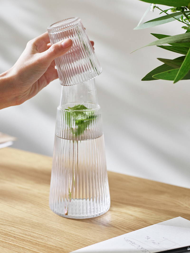Stelton Karaffe 1l inkl. Glas PILASTRO