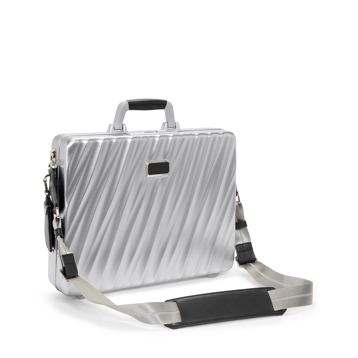 Tumi 19 Degree Aluminum Briefcase silver