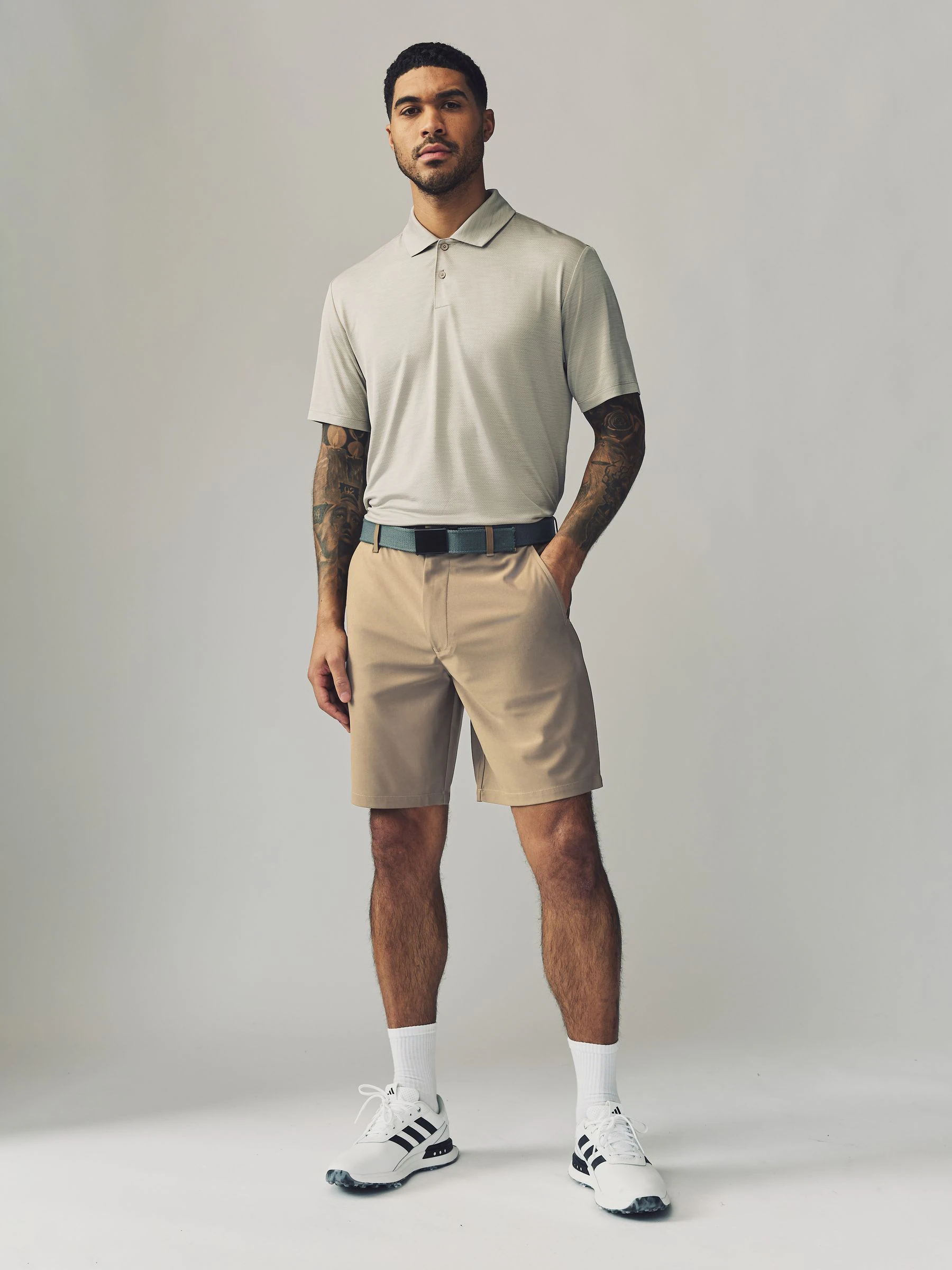 Neutraal kiezelkleurig - Active Golfshorts