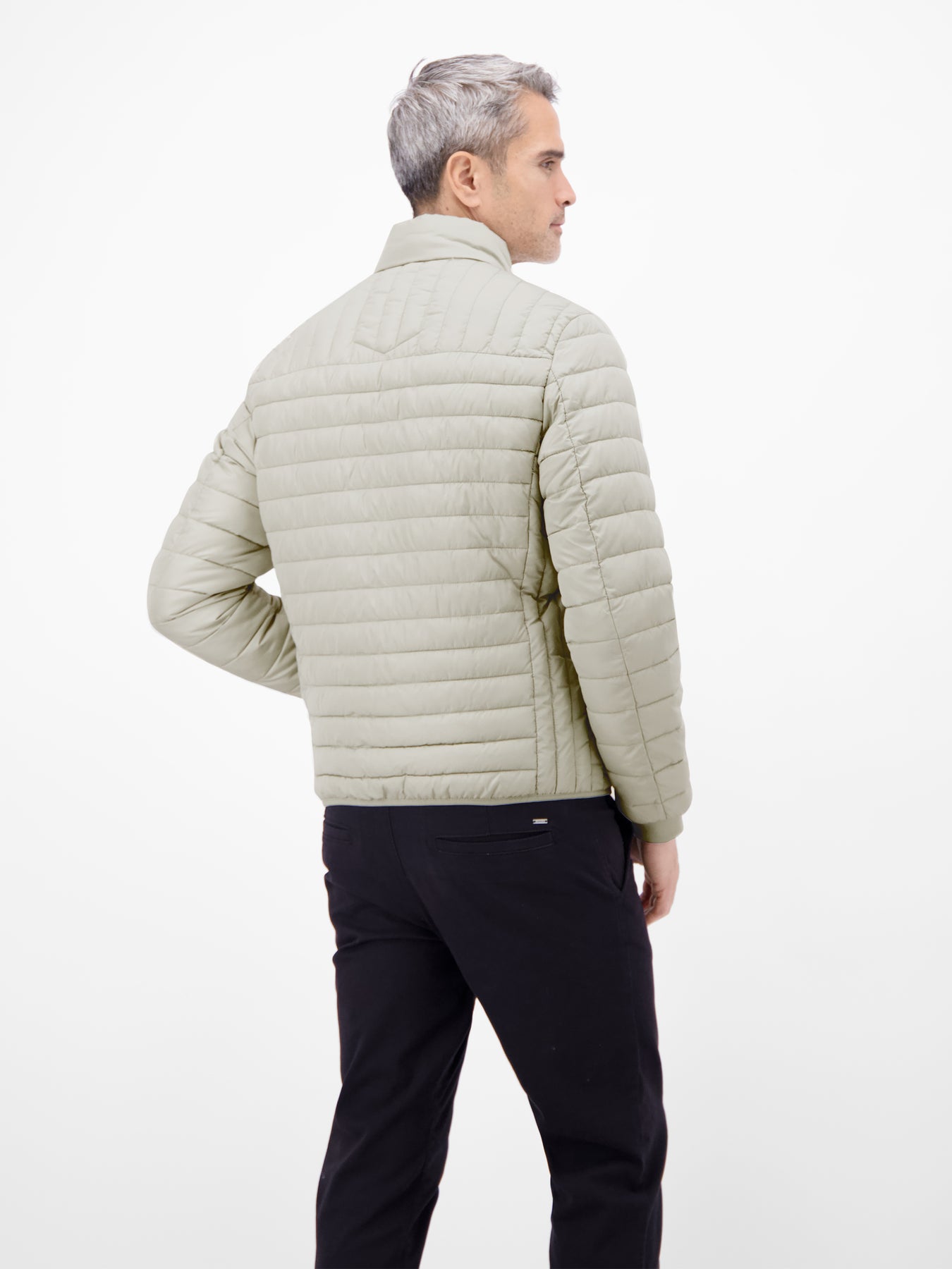 Steppjacke, wind- und wasserabweisend, gefüttert