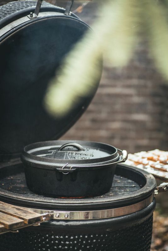 The Windmill Cast Iron Dutch Oven - Pan 5,9L