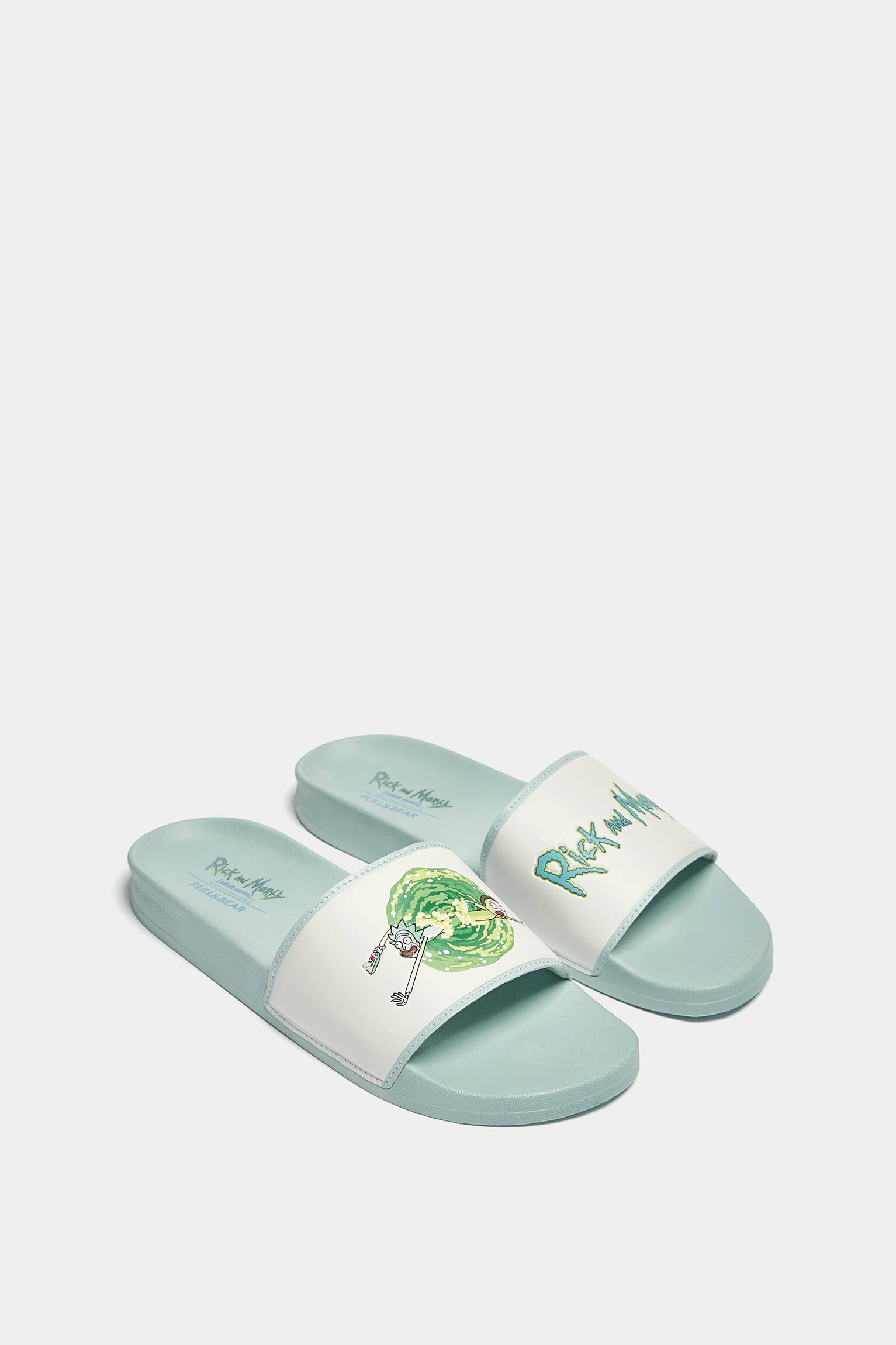 Chinelo Rick & Morty - Azul Claro