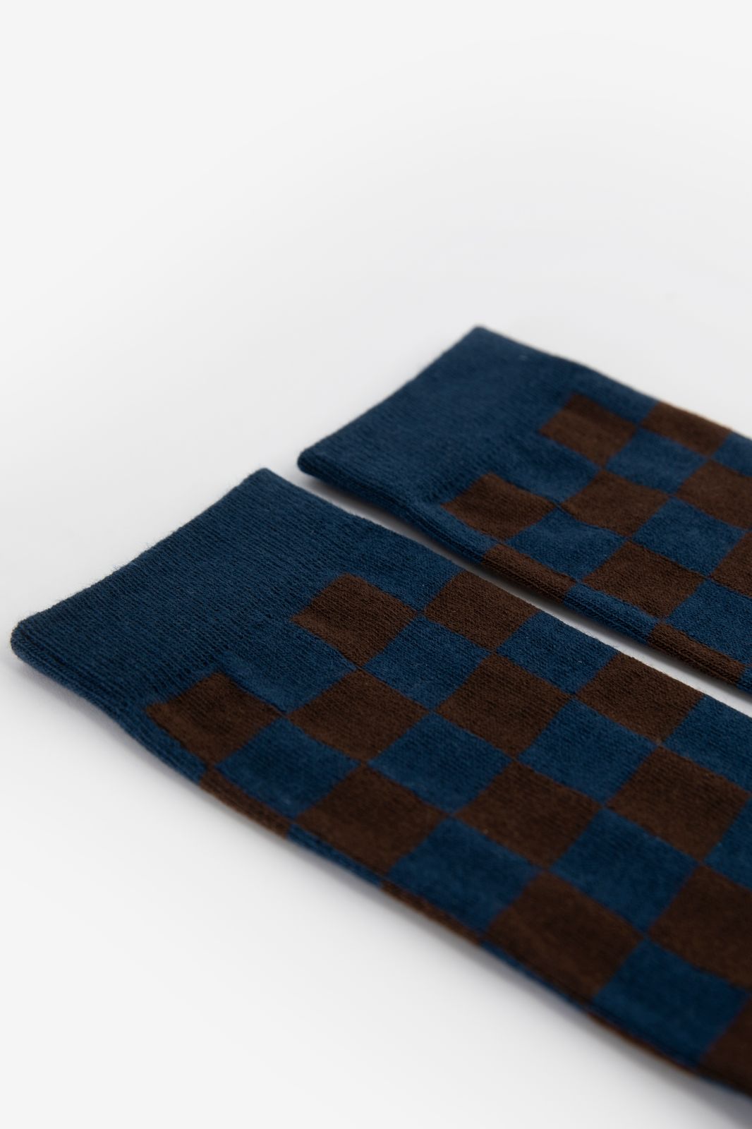 Donkerblauwe sokken met colourblock patroon