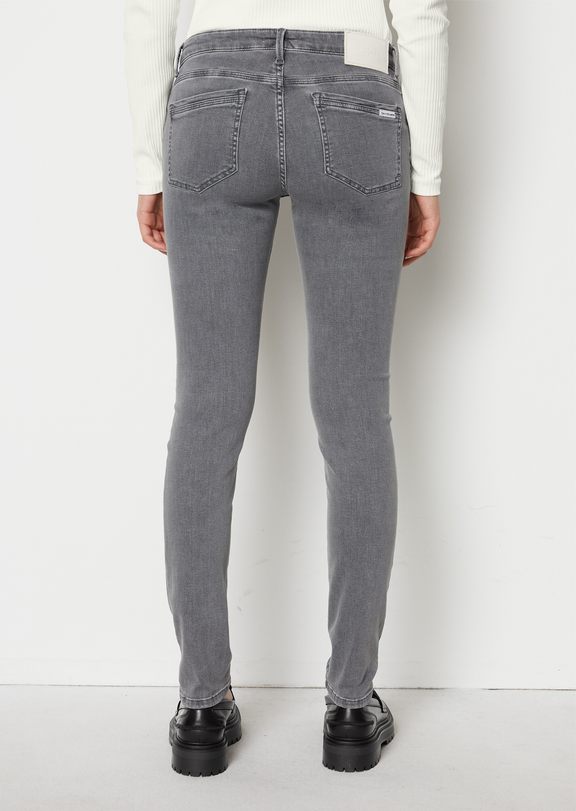 Jeans Modell SIV Skinny low waistaus stretchigem Organic Cotton-Mix