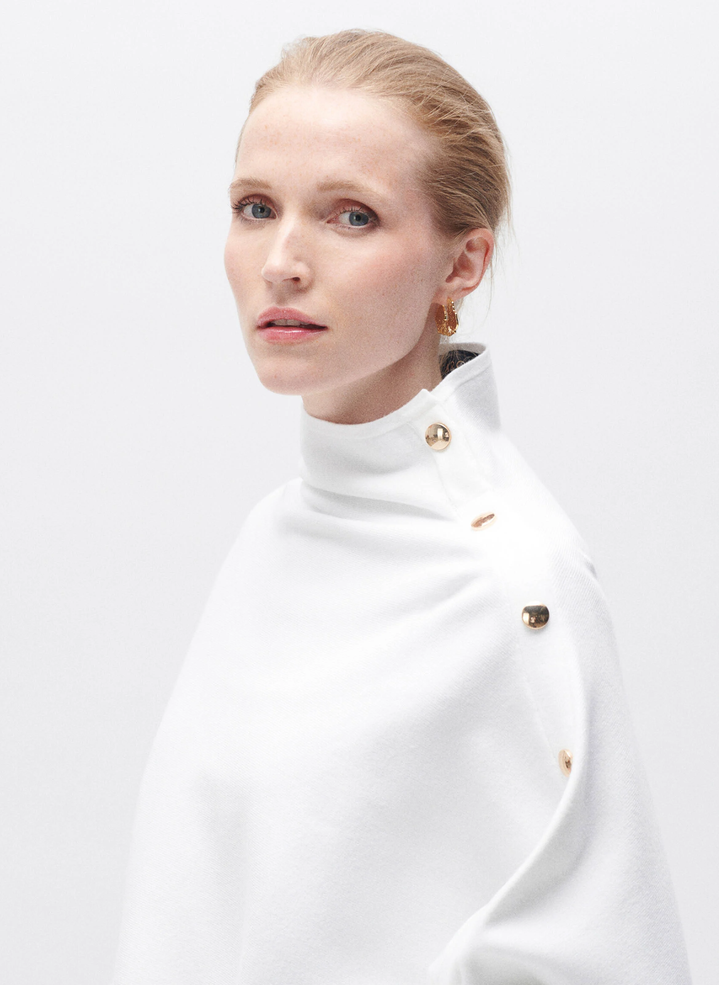 HELVIRA - Poncho col montant | Beige