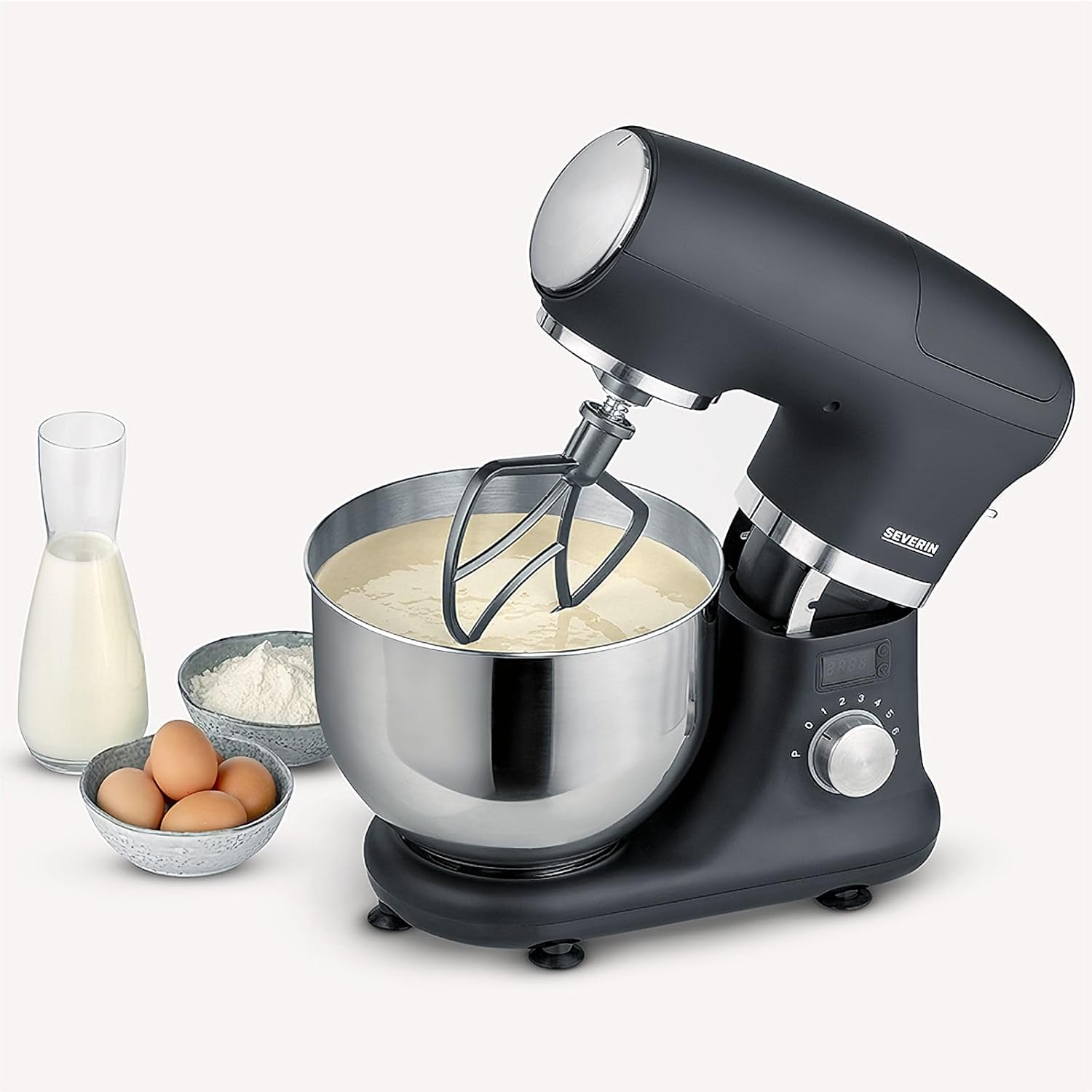 SEVERIN Robot de cuisine avec balance intégrée, robot ptissier pour 3 kg de pte ou 5,5 L, robot ménager robuste avec crochet à pétrir, batteur plat et fouet, 1 000 W, noir, KM 3898