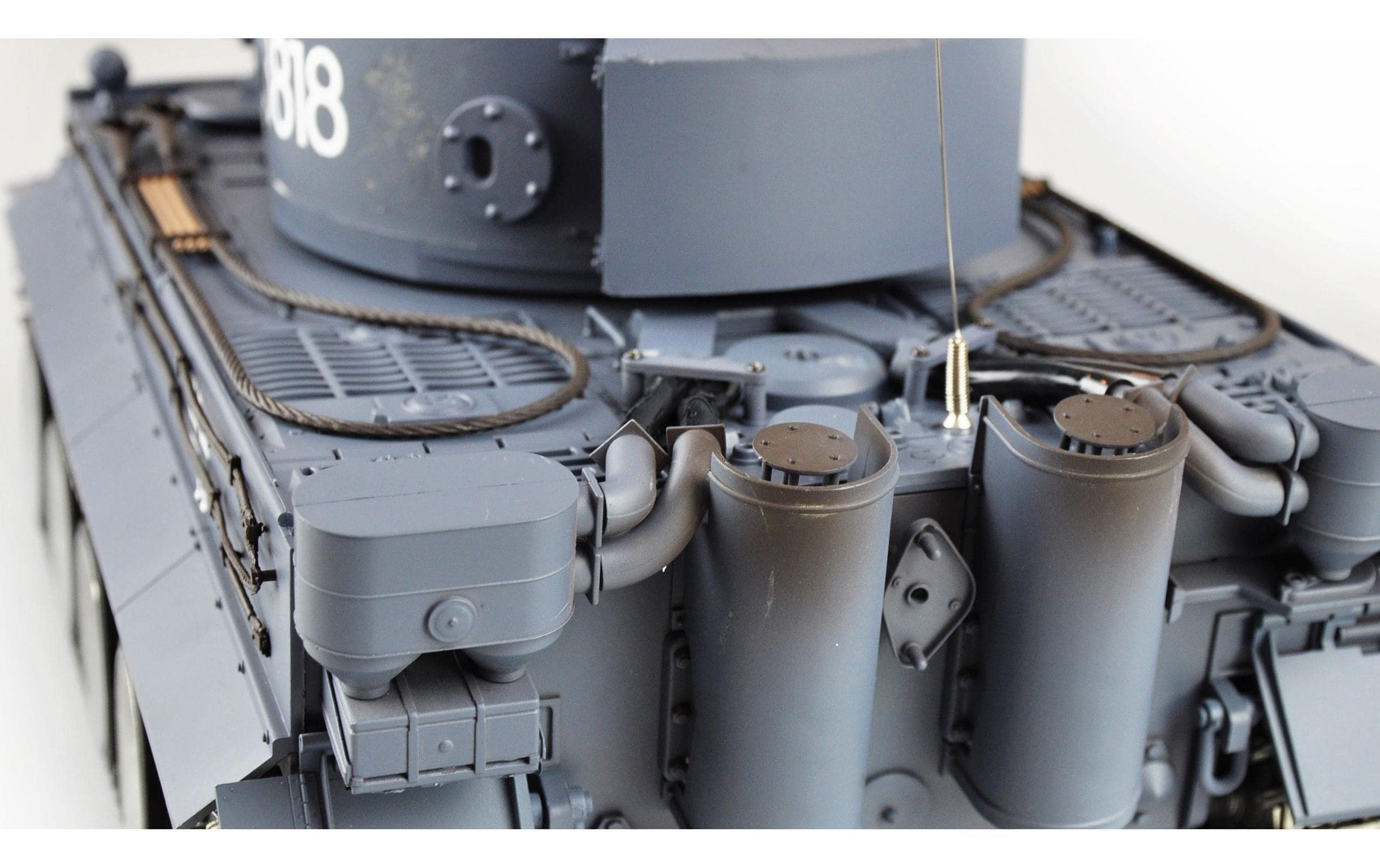 Panzer Tiger I, Standard Line IR/BB, 1:16, RTR<br>Detailgetreues Panzermodell mit BB Kanone