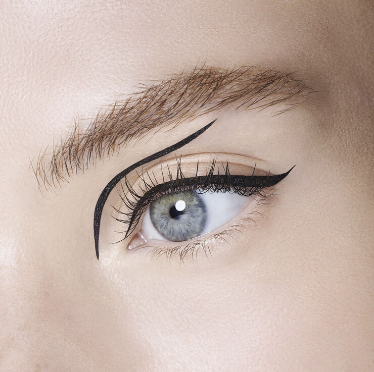 Make Up Forever Aqua Resist Graphic Pen - Eyeliner