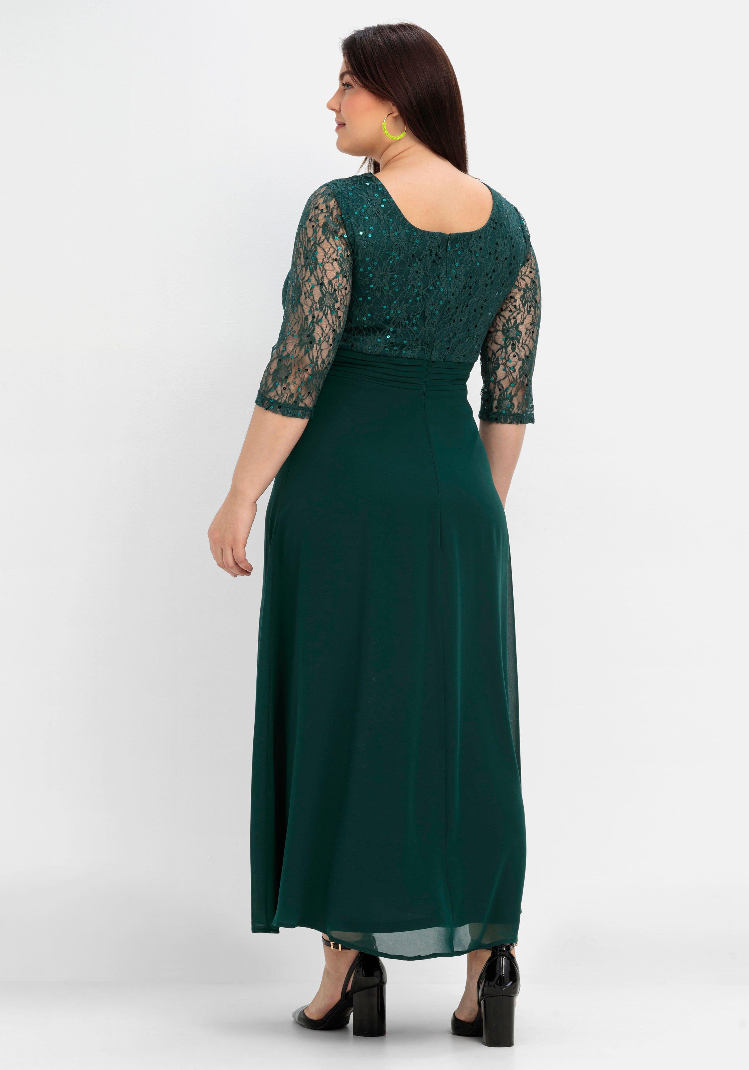 Abendkleid mit floraler Spitze