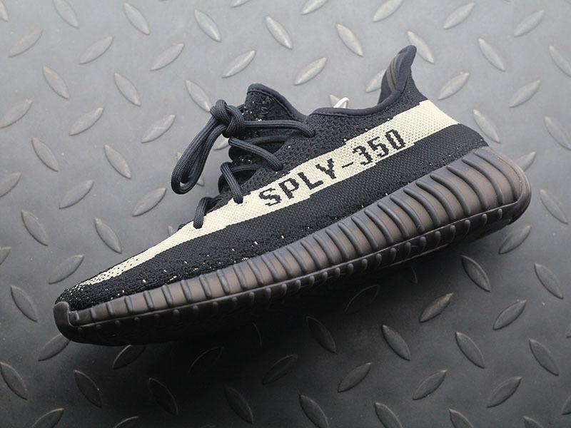 adidas Yeezy Boost 350 V2 Core Black White / Oreo (2016/2022)