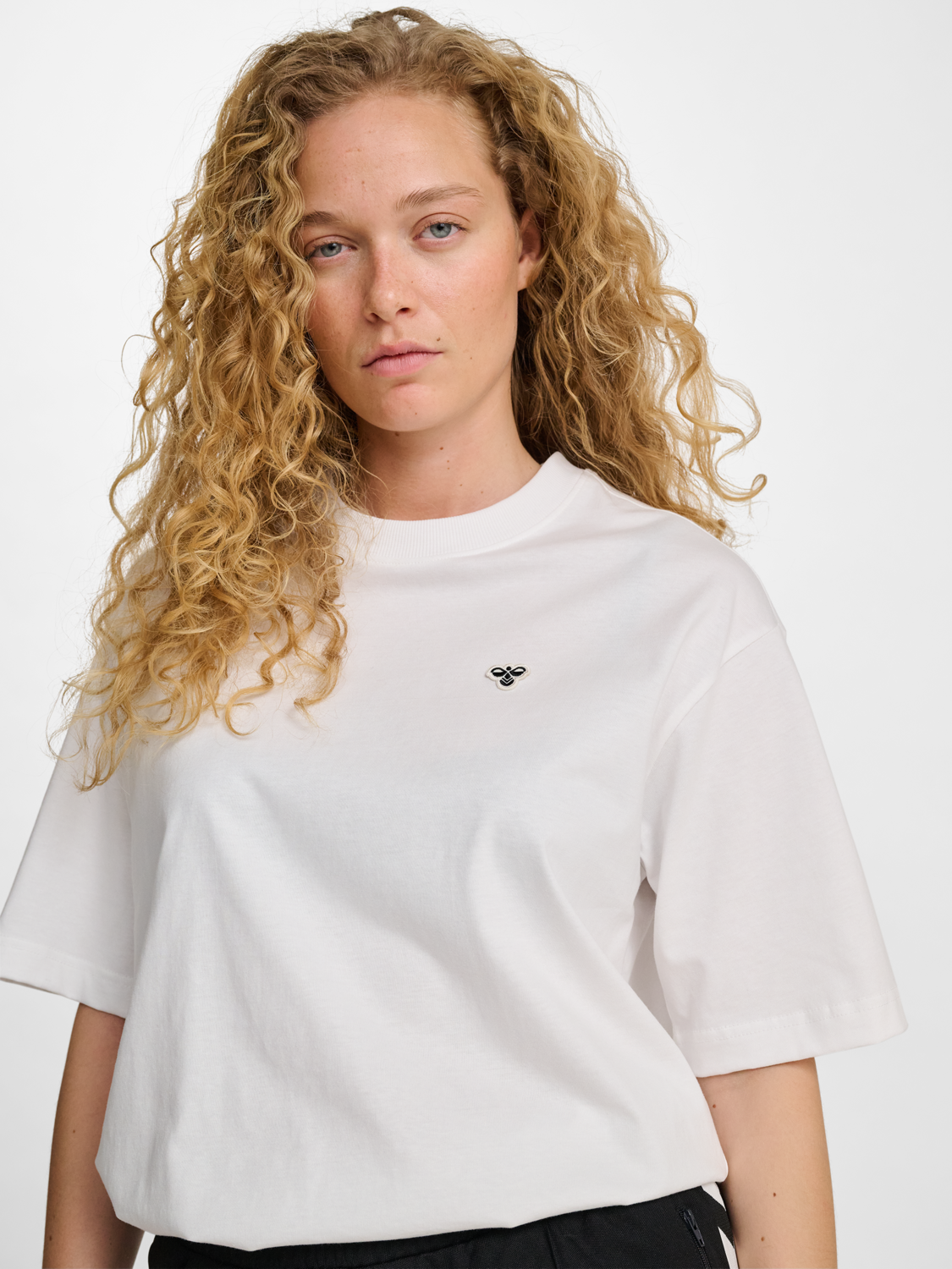 hmlLOOSE T-SHIRT BEE S/S