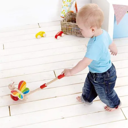 Hape Schiebespielzeug Schmetterling
