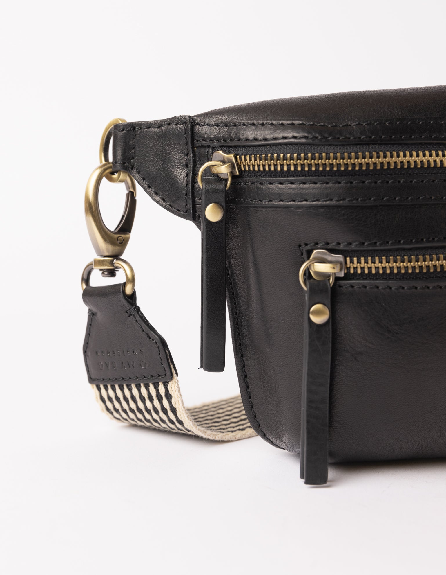 Beck's Bum Bag - Black Stromboli Leather