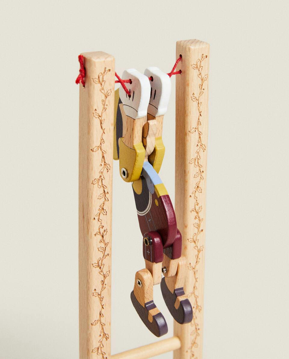 Brinquedo infantil de Natal Pinóquio Trapézio Artístico