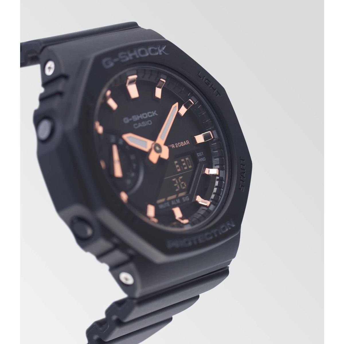 Montre G-SHOCK femme bracelet résine noire